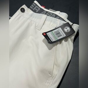 Under Armour Men’s White Straight Fit Golf Pants 34/30 NWT